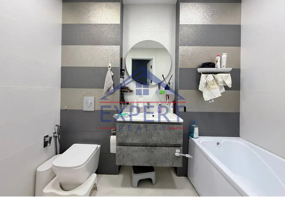 ԿԵՆՏՐՈՆ, ԱՐԱՄԻ ՓՈՂՈՑ, 4 ՍԵՆՅԱԿ