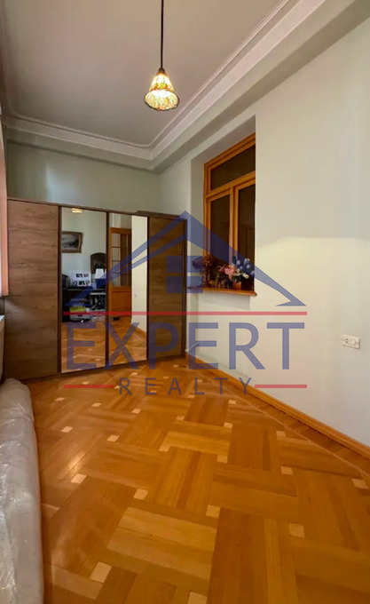 ԿԵՆՏՐՈՆ, ՏԻԳՐԱՆ ՄԵԾ ՊՈՂՈՏԱ, 5 ՍԵՆՅԱԿ