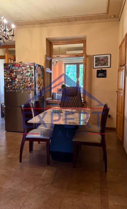 ԿԵՆՏՐՈՆ, ՏԻԳՐԱՆ ՄԵԾ ՊՈՂՈՏԱ, 5 ՍԵՆՅԱԿ