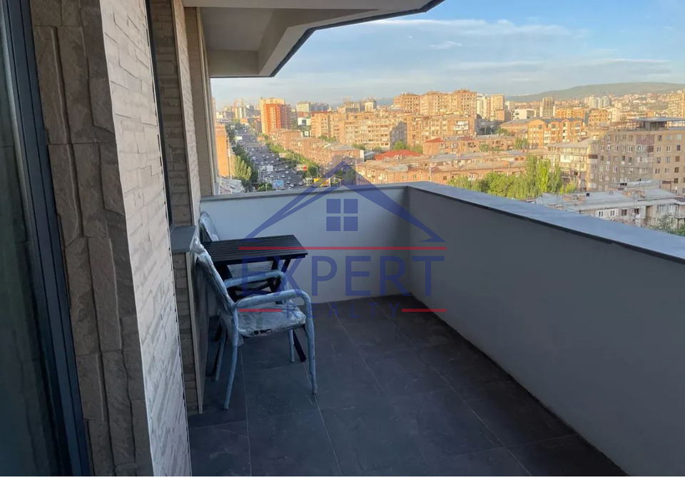 ԱՐԱԲԿԻՐ, ԿՈՄԻՏԱՍԻ ՊՈՂՈՏԱ, 2 ՍԵՆՅԱԿ