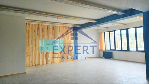 ԿԵՆՏՐՈՆ, ԾԻԾԵՌՆԱԿԱԲԵՐԴԻ ԽՃՈՒՂԻ, 140ՔՄ