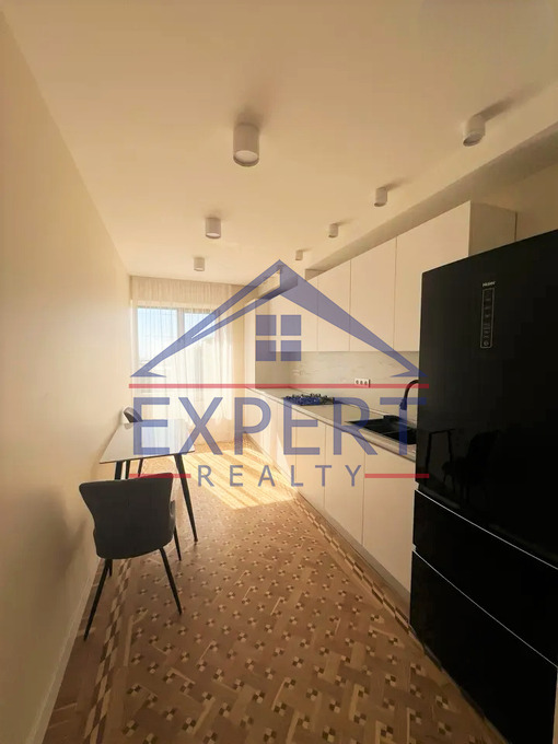 ԱՐԱԲԿԻՐ, ԱՐԱՄ ԽԱՉԱՏՐՅԱՆ ՓՈՂՈՑ, 4 ՍԵՆՅԱԿ