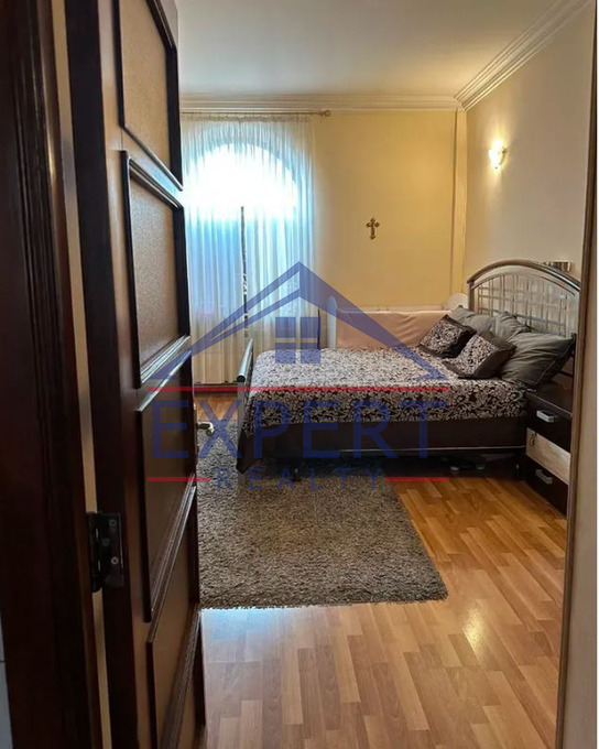 ԿԵՆՏՐՈՆ, ՎԱՐԴԱՆԱՆՑ ՓՈՂՈՑ  4 ՍԵՆՅԱԿ