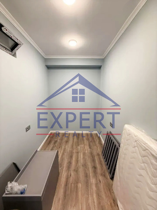 ԱՐԱԲԿԻՐ, ԿՈՄԻՏԱՍԻ ՊՈՂՈՏԱ, 3 ՍԵՆՅԱԿ