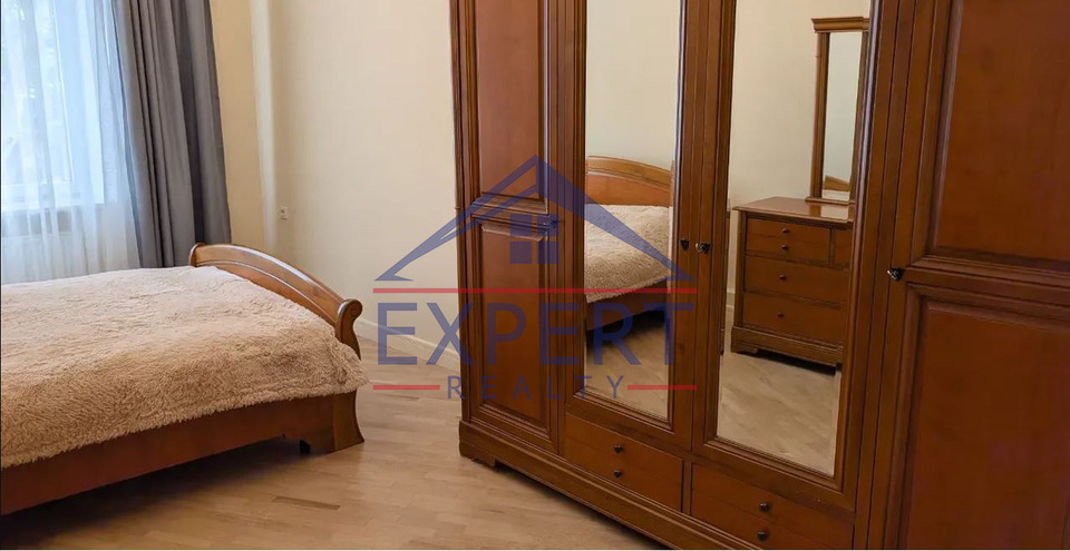 ԿԵՆՏՐՈՆ, ԱՄԻՐՅԱՆ ՓՈՂՈՑ  2 ՍԵՆՅԱԿ