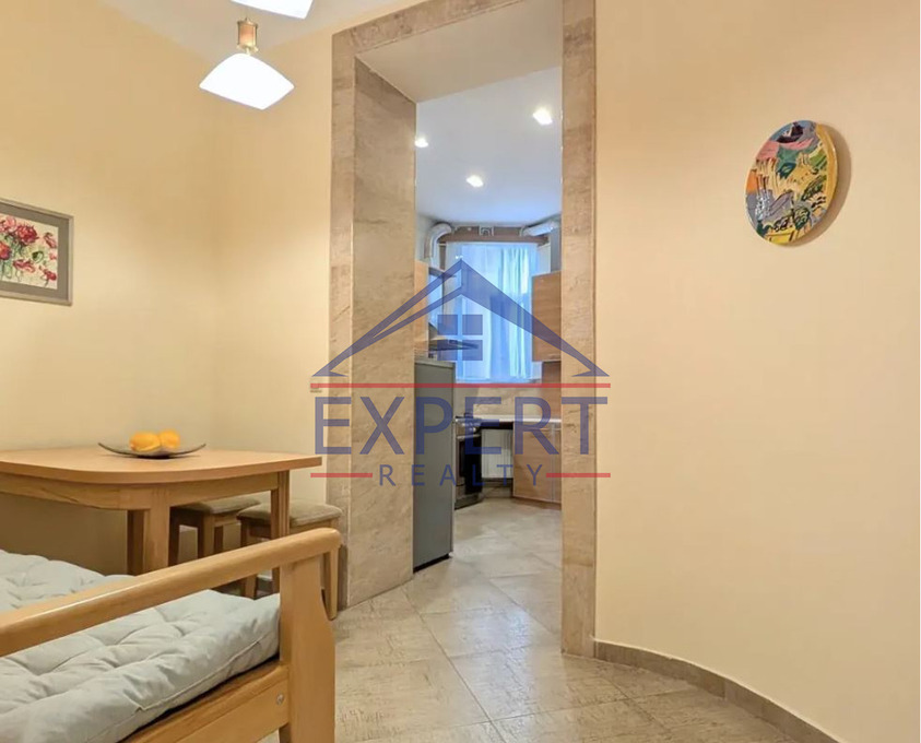 ԿԵՆՏՐՈՆ, ԱՄԻՐՅԱՆ ՓՈՂՈՑ  2 ՍԵՆՅԱԿ