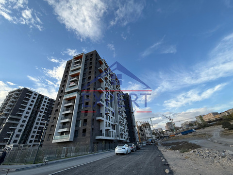 ԱՋԱՓՆՅԱԿ, ԼԵՆԻՆԳՐԱԴՅԱՆ ՓՈՂՈՑ, 4 ՍԵՆՅԱԿ