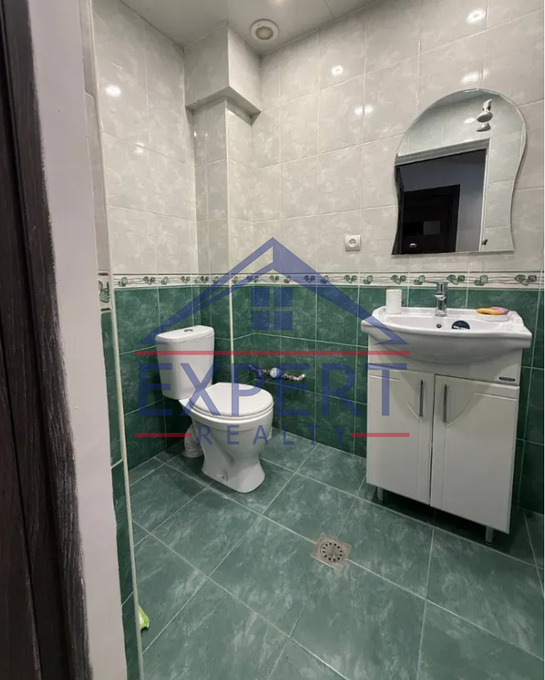 ԿԵՆՏՐՈՆ, ԹԱՄԱՆՅԱՆ ՓՈՂՈՑ, 1 ՍԵՆՅԱԿ