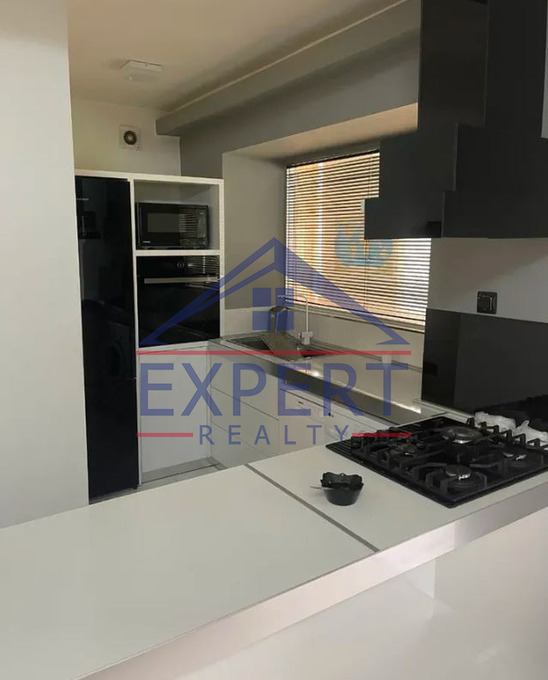 ԱՐԱԲԿԻՐ, ԿՈՄԻՏԱՍԻ ՊՈՂՈՏԱ, 3 ՍԵՆՅԱԿ