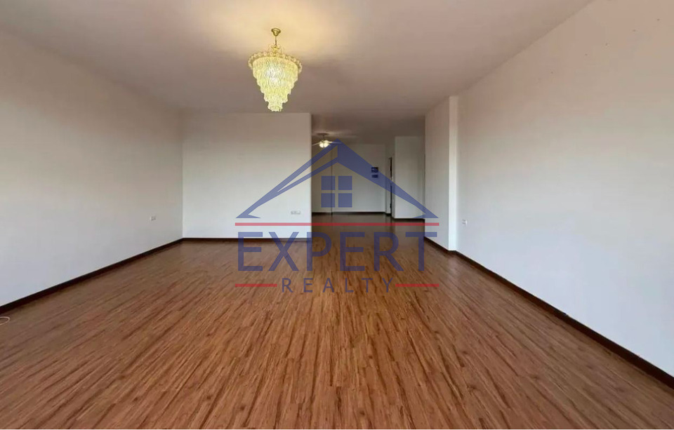 ԿԵՆՏՐՈՆ ԱՄԻՐՅԱՆ ՓՈՂՈՑ , 4 ՍԵՆՅԱԿ