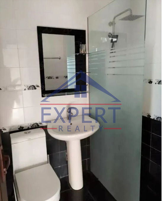 ԱՎԱՆ ,ՄԱՐՇԱԼ ԽՈՒԴՅԱԿՈՎԻ ՓՈՂՈՑ 4 ՍԵՆՅԱԿ