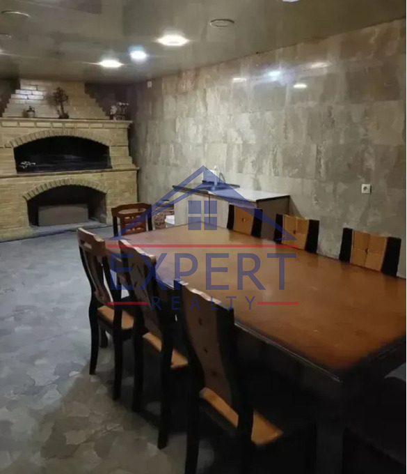 ԱՎԱՆ ,ՄԱՐՇԱԼ ԽՈՒԴՅԱԿՈՎԻ ՓՈՂՈՑ 4 ՍԵՆՅԱԿ