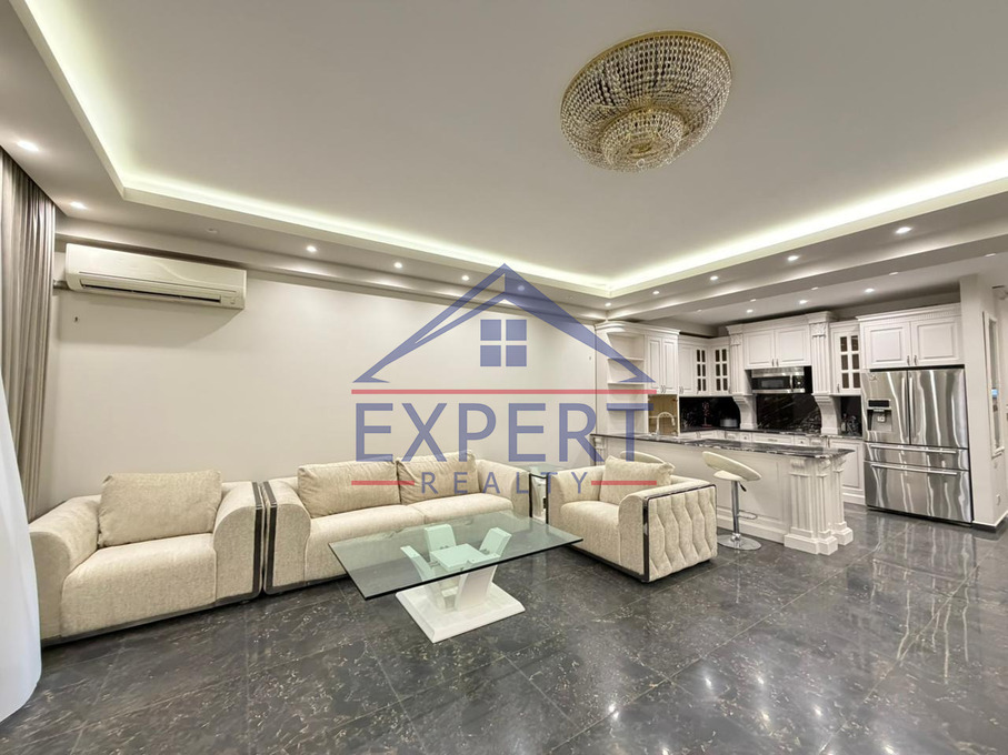 ԿԵՆՏՐՈՆ, ՀՅՈՒՍԻՍԱՅԻՆ ՊՈՂՈՏԱ, 3 ՍԵՆՅԱԿ