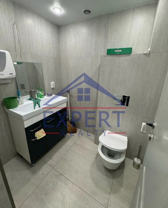 ԿԵՆՏՐՈՆ, ԲԱՅՐՈՆԻ  ՓՈՂՈՑ, 45ՔՄ