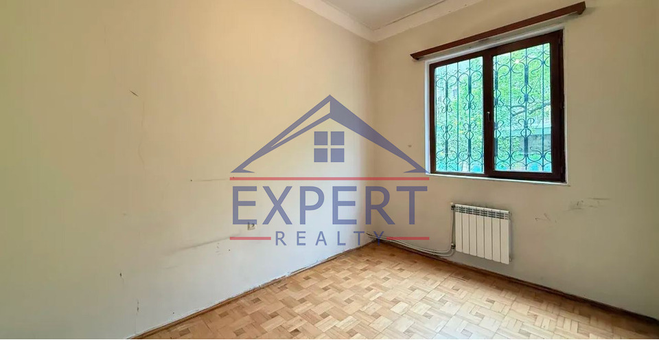 ԿԵՆՏՐՈՆ,ՏՊԱԳՐԻՉՆԵՐԻ ՓՈՂՈՑ 95 ՔՄ