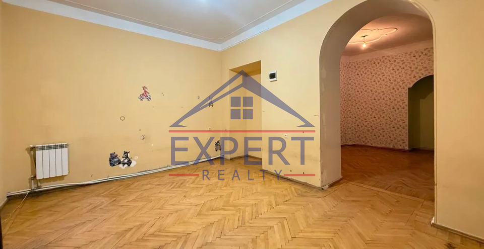 ԿԵՆՏՐՈՆ,ՏՊԱԳՐԻՉՆԵՐԻ ՓՈՂՈՑ 95 ՔՄ