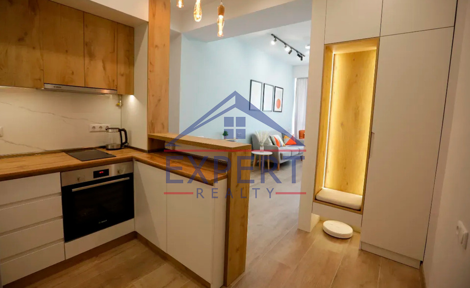 ՔԱՆԱՔԵՌ-ԶԵՅԹՈՒՆ, ՈՒԼՆԵՑՈՒ ՓՈՂՈՑ, 2 ՍԵՆՅԱԿ