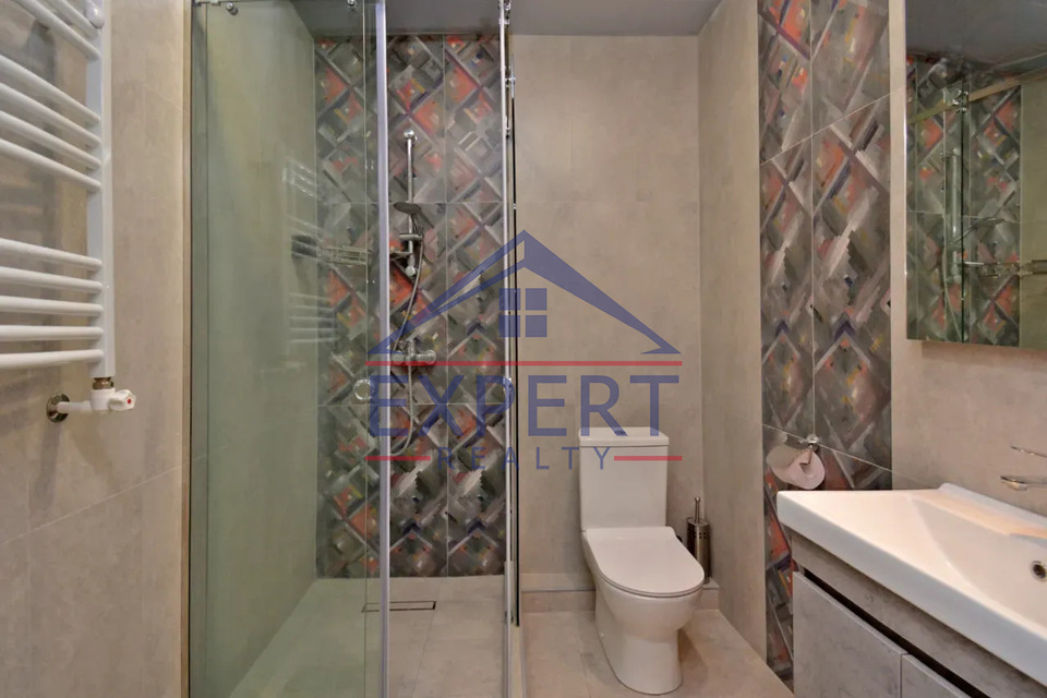 ԱՋԱՓՆՅԱԿ, ՖՈՒՉԻԿԻ ՓՈՂՈՑ, 2 ՍԵՆՅԱԿ