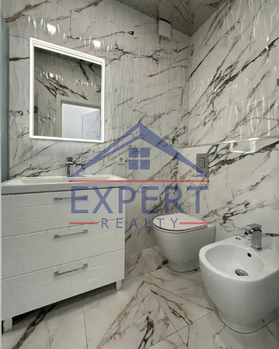 ԿԵՆՏՐՈՆ,ՀԱՆՐԱՊԵՏՈՒԹՅԱՆ ՓՈՂՈՑ 3 ՍԵՆՅԱԿ