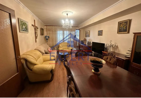 ԱՐԱԲԿԻՐ, ԱԶԱՏՈՒԹՅԱՆ ՓՈՂՈՑ 4 ՍԵՆՅԱԿ