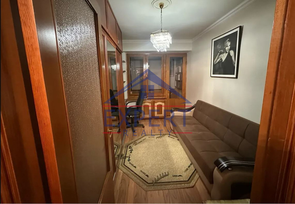 ԱՐԱԲԿԻՐ, ԱԶԱՏՈՒԹՅԱՆ ՓՈՂՈՑ  4 ՍԵՆՅԱԿ