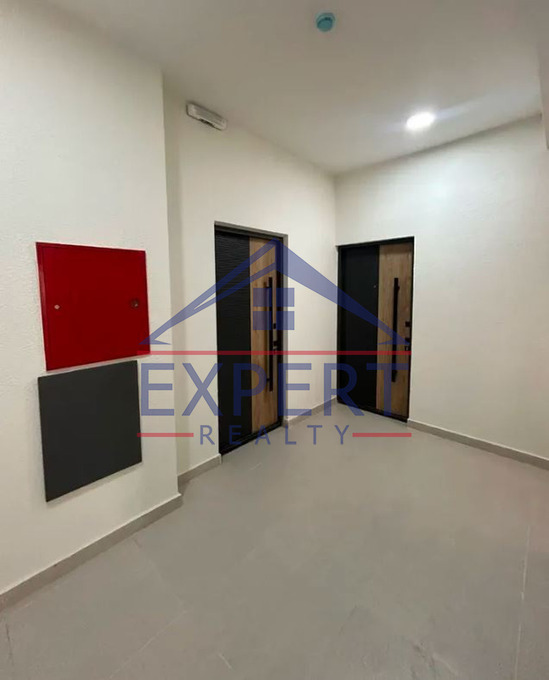 ԱՐԱԲԿԻՐ, ՆԱԻՐԻ ԶԱՐՅԱՆ , 2 ՍԵՆՅԱԿ