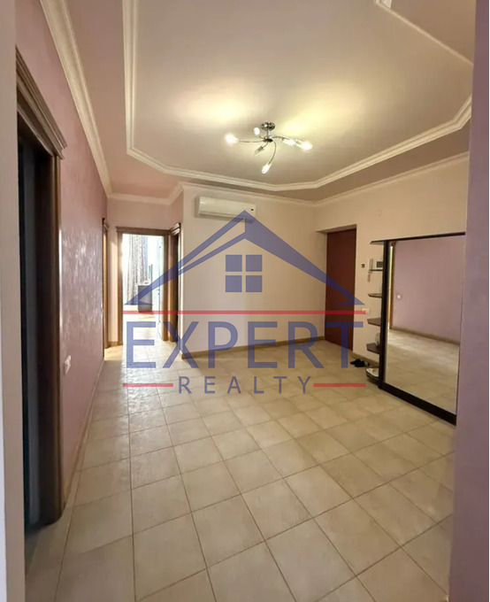 ԱՐԱԲԿԻՐ , ԱԶԱՏՈՒԹՅԱՆ ՊՈՂՈՏԱ, 3 ՍԵՆՅԱԿ