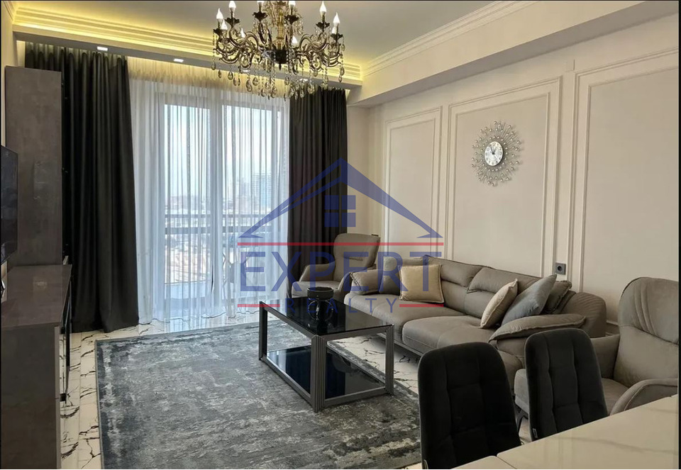 ԿԵՆՏՐՈՆ, ՌՈՍՏՈՄԻ ՓՈՂՈՑ, 3 ՍԵՆՅԱԿ