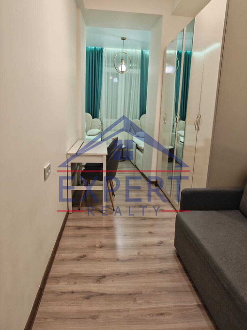 ԿԵՆՏՐՈՆ, ԽԱՆՋՅԱՆ ՓՈՂՈՑ, 3 ՍԵՆՅԱԿ