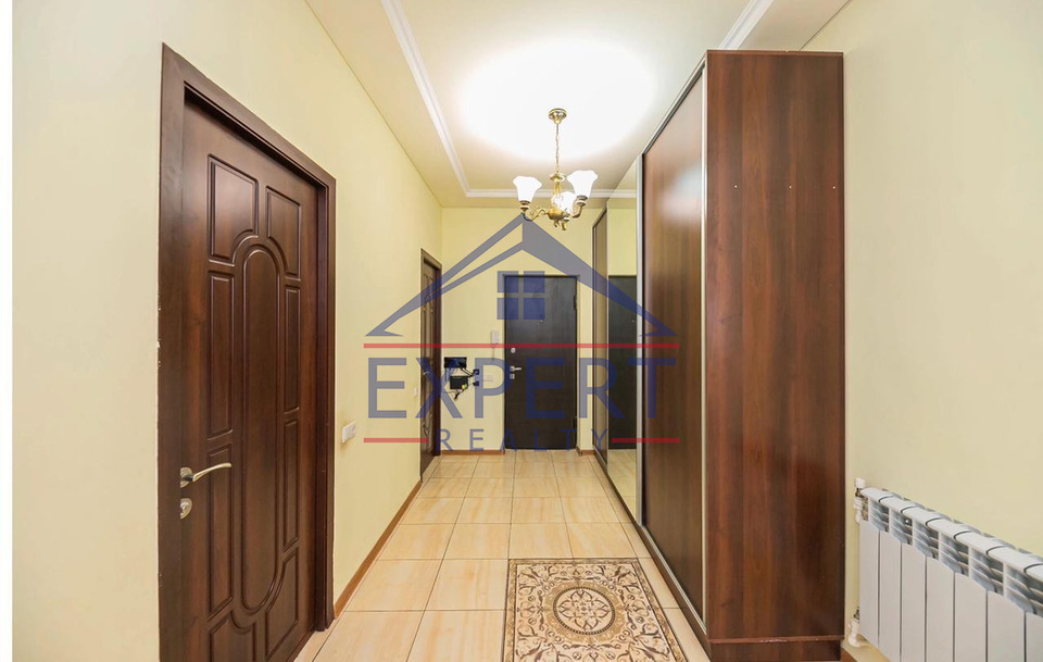 ԿԵՆՏՐՈՆ, ԾԻԾԵՌՆԱԿԱԲԵՐԴԻ ԽՃՈԻՂԻ, 3 ՍԵՆՅԱԿ