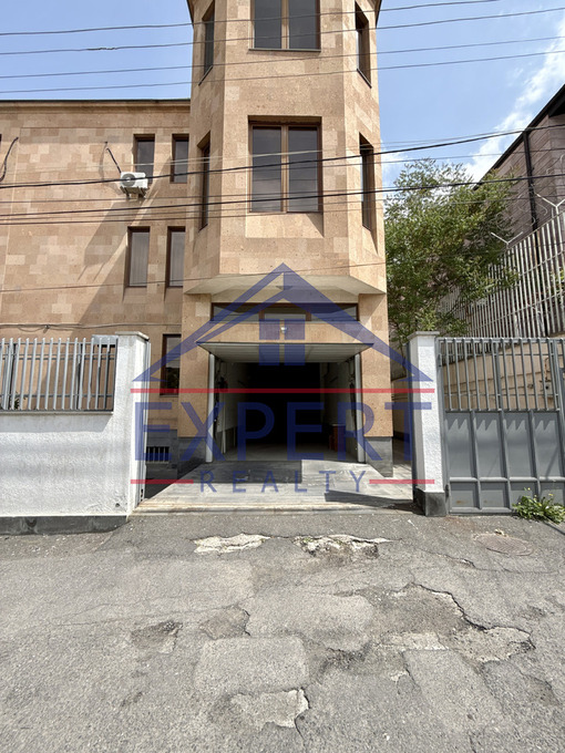 ԿԵՆՏՐՈՆ, ԱԼԵՔ ՄԱՆՈՒԿՅԱՆ, 353ՔՄ