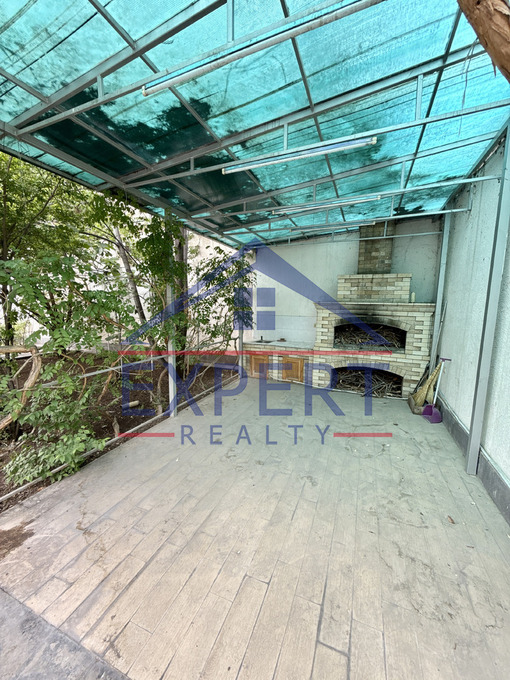 ԿԵՆՏՐՈՆ, ԱԼԵՔ ՄԱՆՈՒԿՅԱՆ, 353ՔՄ