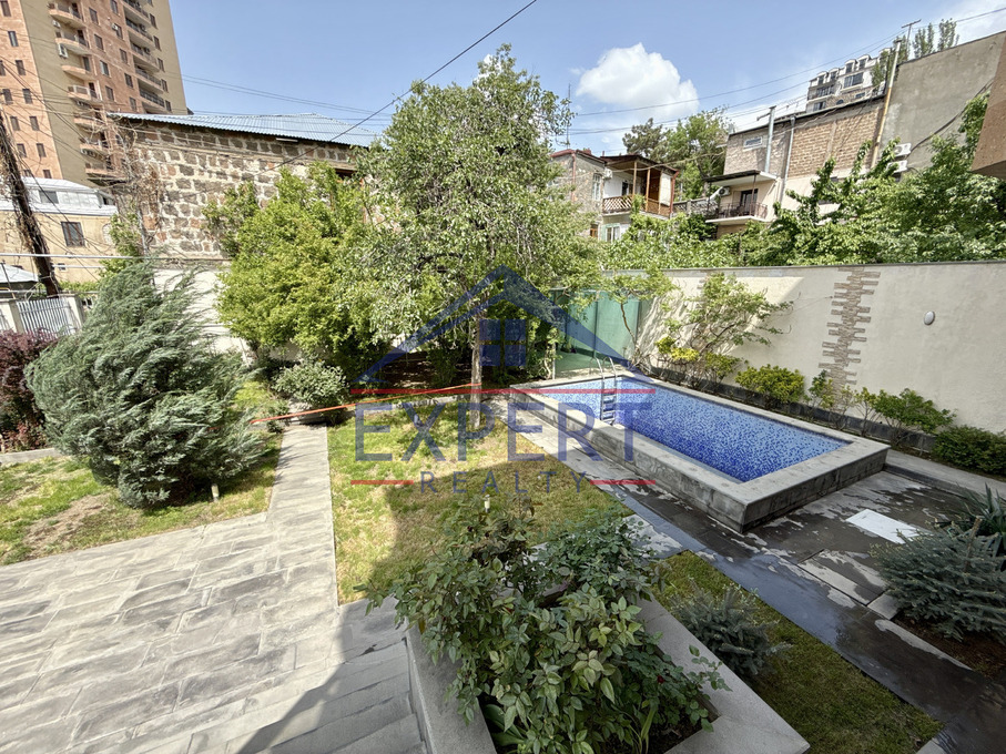 ԿԵՆՏՐՈՆ, ԱԼԵՔ ՄԱՆՈՒԿՅԱՆ, 353ՔՄ