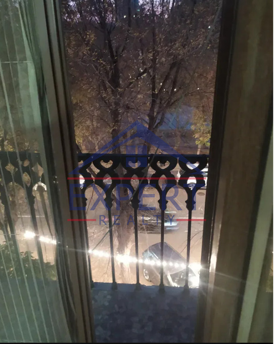 ԿԵՆՏՐՈՆ, ԻՍԱՀԱԿՅԱՆ ՓՈՂՈՑ, 3 ՍԵՆՅԱԿ