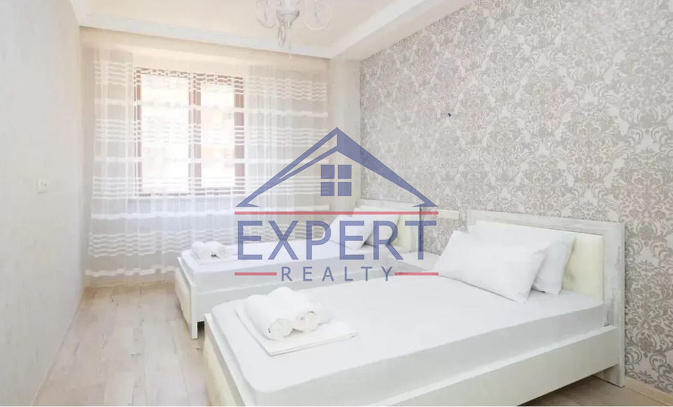 ԿԵՆՏՐՈՆ, ԱՄԻՐՅԱՆ ՓՈՂՈՑ, 3 ՍԵՆՅԱԿ