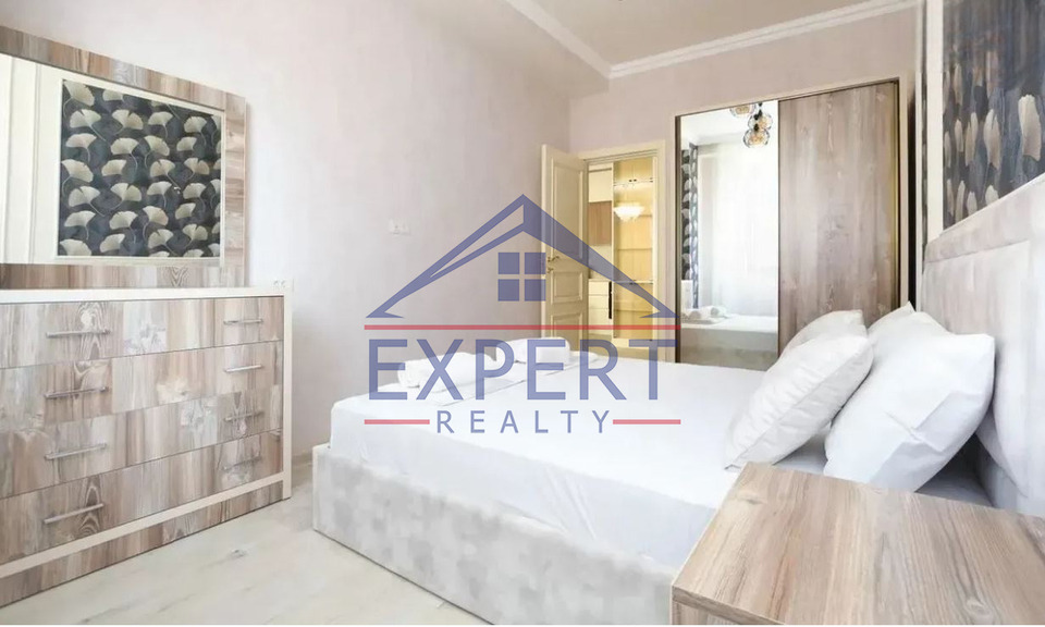 ԿԵՆՏՐՈՆ, ԱՄԻՐՅԱՆ ՓՈՂՈՑ, 3 ՍԵՆՅԱԿ