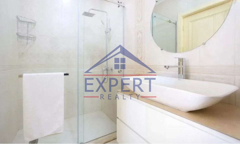 ԿԵՆՏՐՈՆ, ԱՄԻՐՅԱՆ ՓՈՂՈՑ, 3 ՍԵՆՅԱԿ