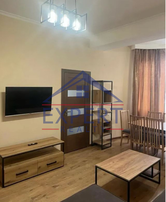 ԱՐԱԲԿԻՐ, ԿՈՄԻՏԱՍԻ ՊՈՂՈՏԱ, 3 ՍԵՆՅԱԿ