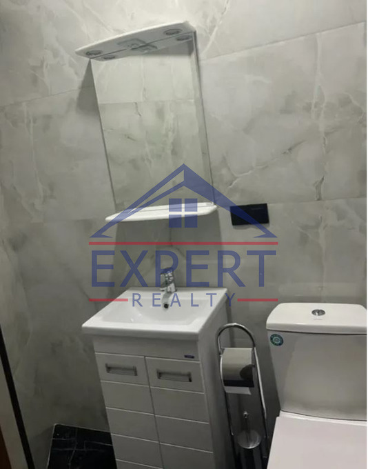 ԱՐԱԲԿԻՐ, ԿՈՄԻՏԱՍԻ ՊՈՂՈՏԱ, 3 ՍԵՆՅԱԿ