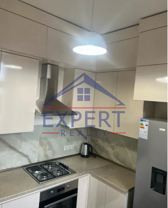 ԱՐԱԲԿԻՐ, ԿՈՄԻՏԱՍԻ ՊՈՂՈՏԱ, 3 ՍԵՆՅԱԿ