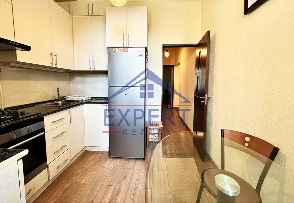 ԱՐԱԲԿԻՐ, ԿՈՄԻՏԱՍԻ ՊՈՂՈՏԱ, 4 ՍԵՆՅԱԿ