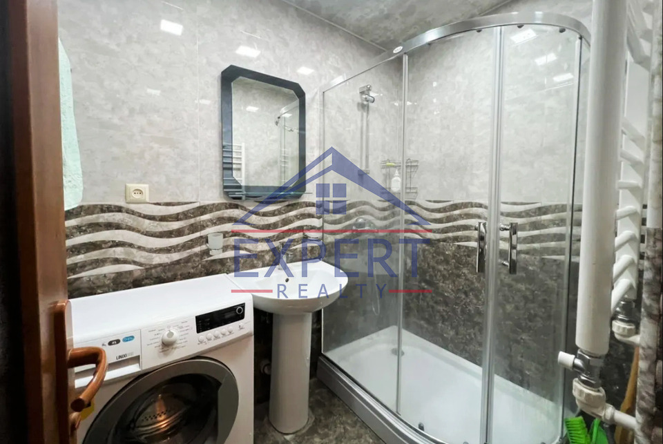 ԱՐԱԲԿԻՐ, ԿՈՄԻՏԱՍԻ ՊՈՂՈՏԱ, 4 ՍԵՆՅԱԿ