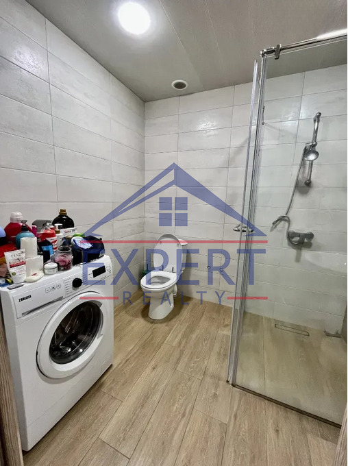 ԱՎԱՆ, ՆՎԵՐ ՍԱՖԱՐՅԱՆ ՓՈՂՈՑՈՒՄ, 5 ՍԵՆՅԱԿ