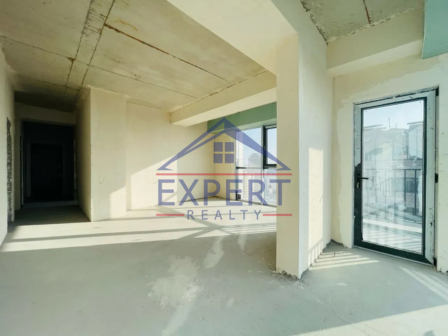 ԱՐԱԲԿԻՐ, ԿՈՄԻՏԱՍԻ ՊՈՂՈՏԱ, 3 ՍԵՆՅԱԿ