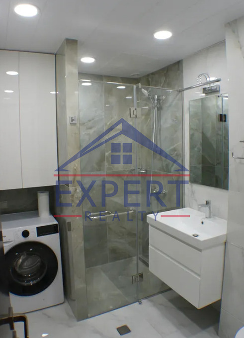 ԿԵՆՏՐՈՆ, ԱԲՈՎՅԱՆ ՓՈՂՈՑ, 3 ՍԵՆՅԱԿ