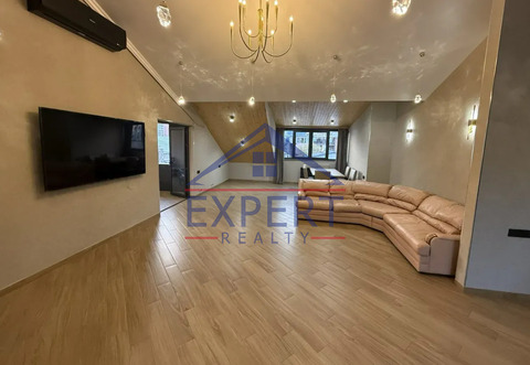 ԿԵՆՏՐՈՆ, ԿՈՂԲԱՑՈՒ ՓՈՂՈՑ, 3 ՍԵՆՅԱԿ