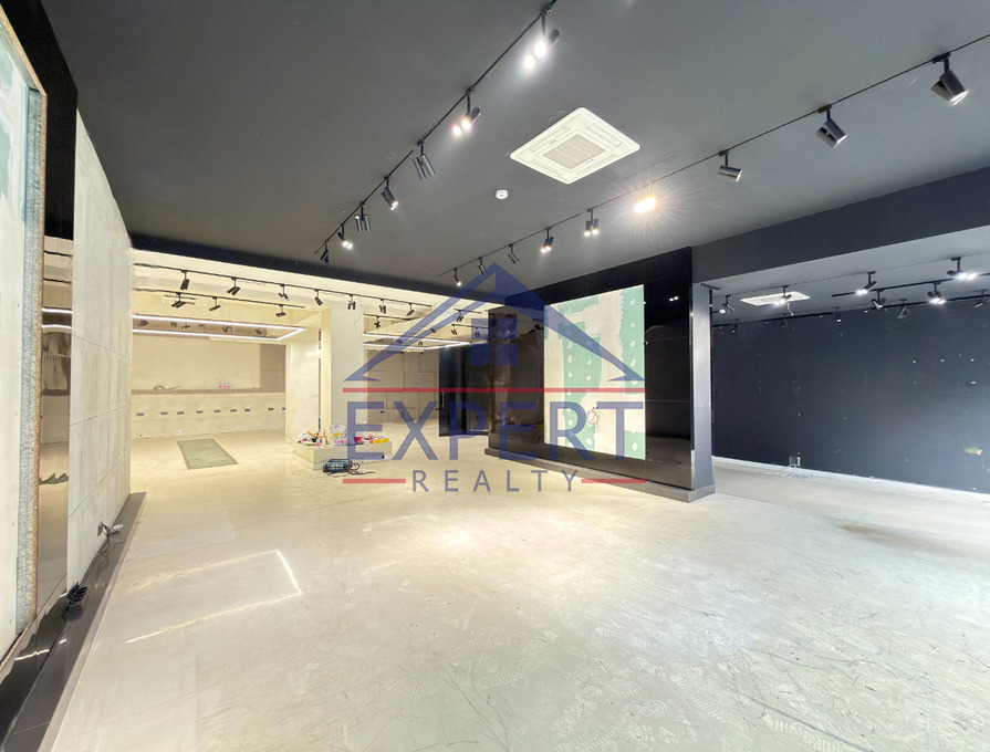 ԿԵՆՏՐՈՆ, ՊԱՐՈՆՅԱՆ ՓՈՂՈՑ, 200ՔՄ