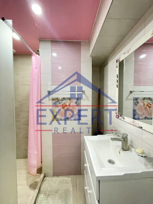 ԿԵՆՏՐՈՆ, ՊՈՒՇԿԻՆԻ ՓՈՂՈՑ, 2 ՍԵՆՅԱԿ