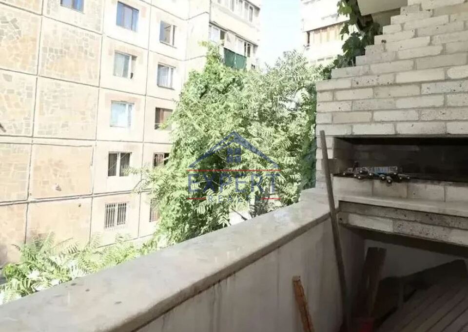 ԿԵՆՏՐՈՆ, ԲՐՅՈՒՍՈՎԻ ՓՈՂՈՑ, 4 ՍԵՆՅԱԿ