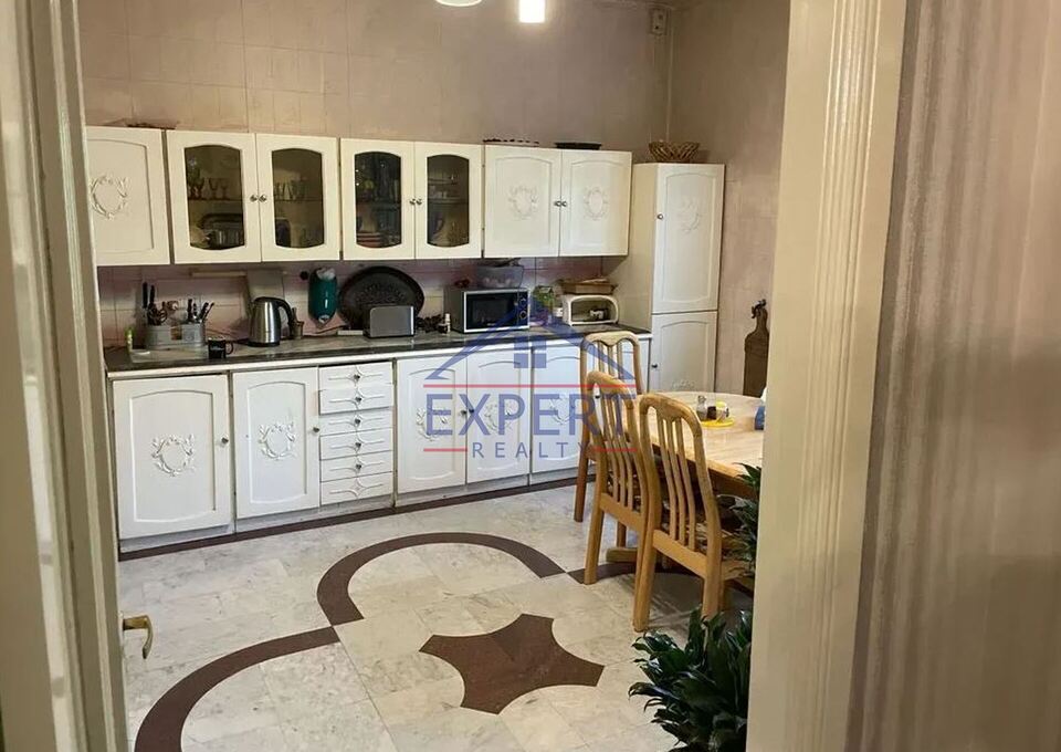 ԱՐԱԲԿԻՐ, ՎԱՀՐԱՄ ՓԱՓԱԶՅԱՆ ՓՈՂՈՑ, 2 ՀԱՐԿԱՆԻ ԱՌԱՆՁՆԱՏՈՒՆ
